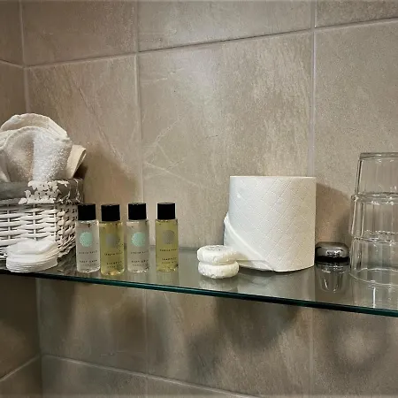 Pensjonat The Courtyard 4*