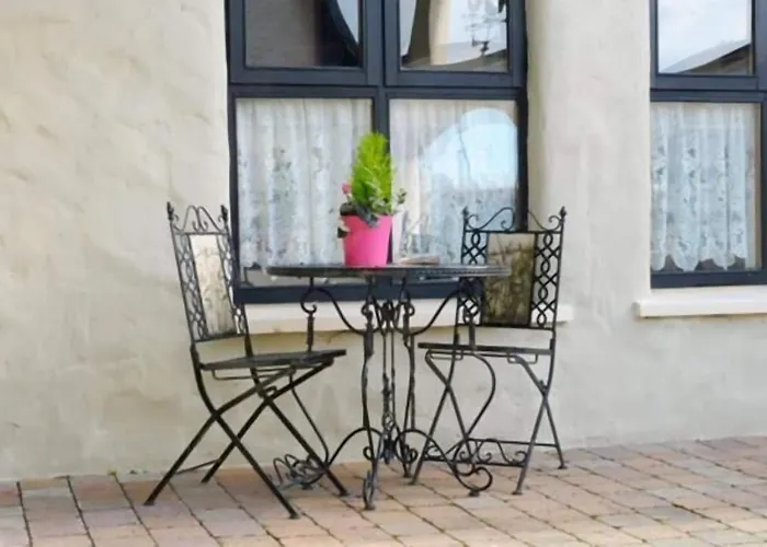 The Courtyard 4* Bunratty