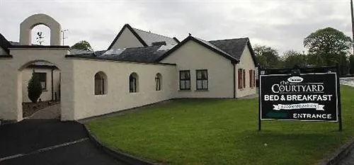 Vendégház The Courtyard 4*